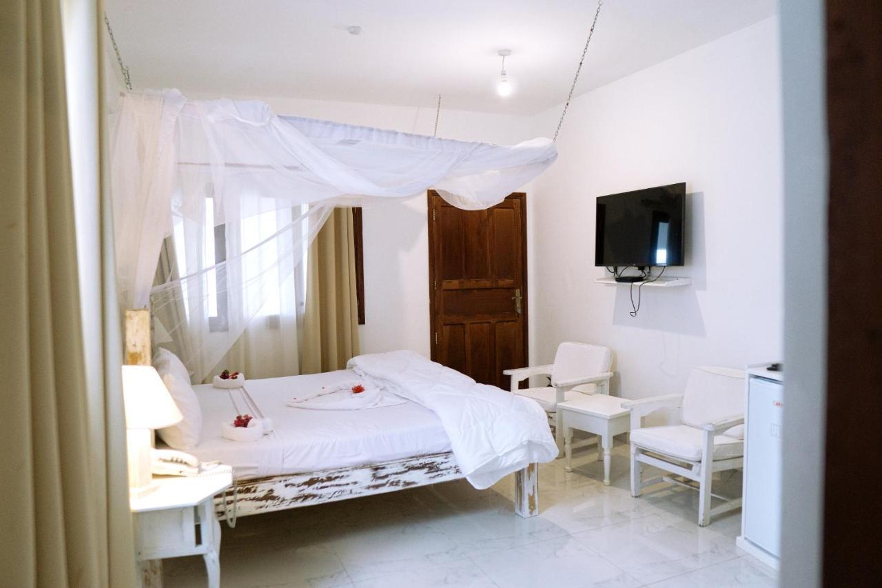 Met Beach Resort Malindi Exterior foto